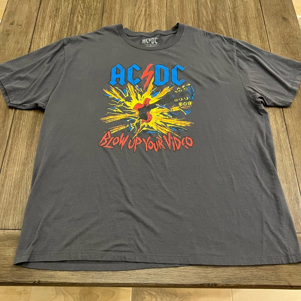 Ac/Dc blow up your video t-shirt